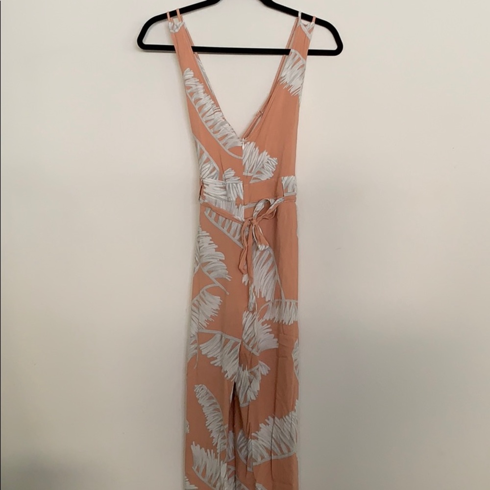 LAST CHANCE $5 Peachy palm jumpsuit